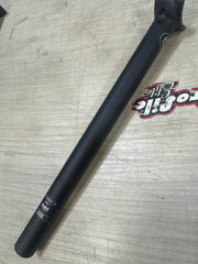 Cinema 25.4 stealth pivotal black new?