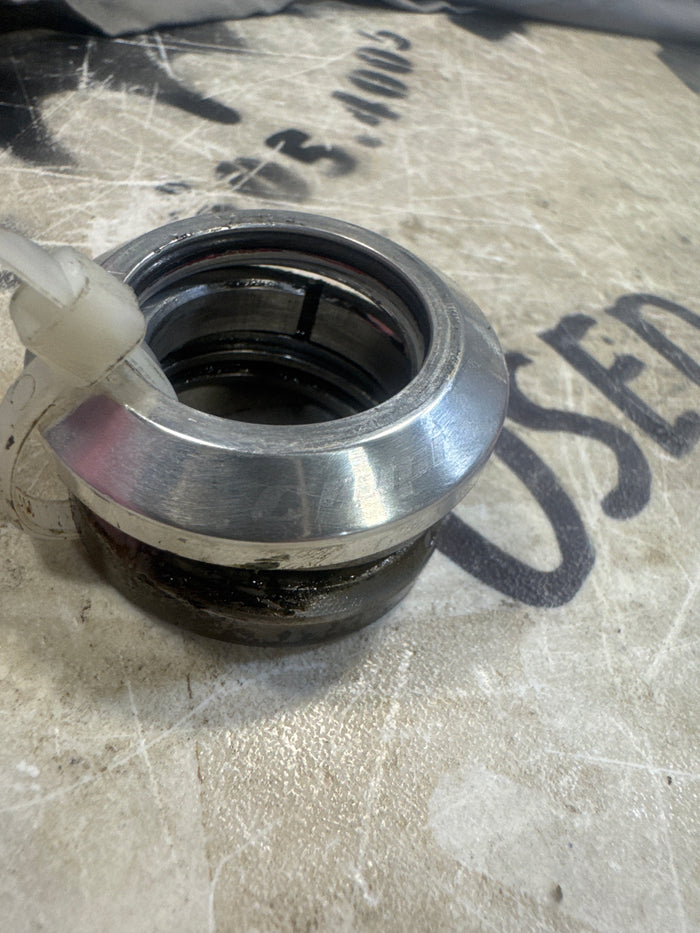 Crupi 11/8 integrated headset polish