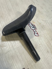 Answer 22.2 carbon seat/post combo new?