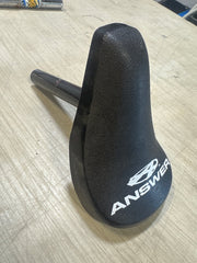 Answer 22.2 carbon seat/post combo new?