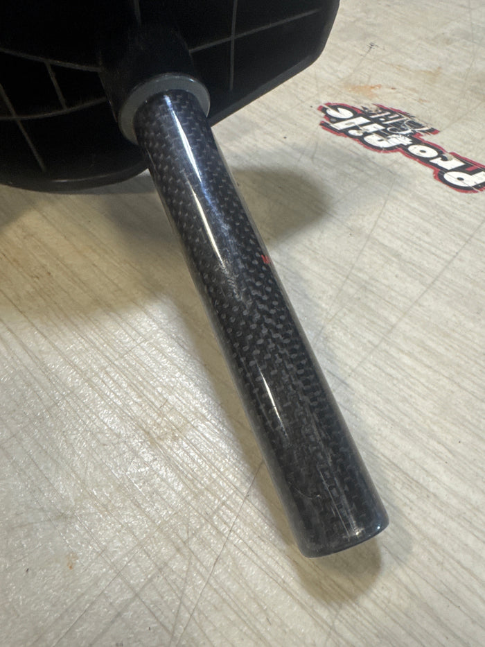 Answer 22.2 carbon seat/post combo new?