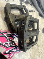 Dk plastic pedals 9/16