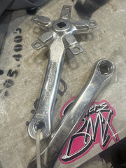 Dotek 165m square tapered 5b cranks cleaner
