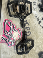 Ht t2 xs clipless pedal broken for parts