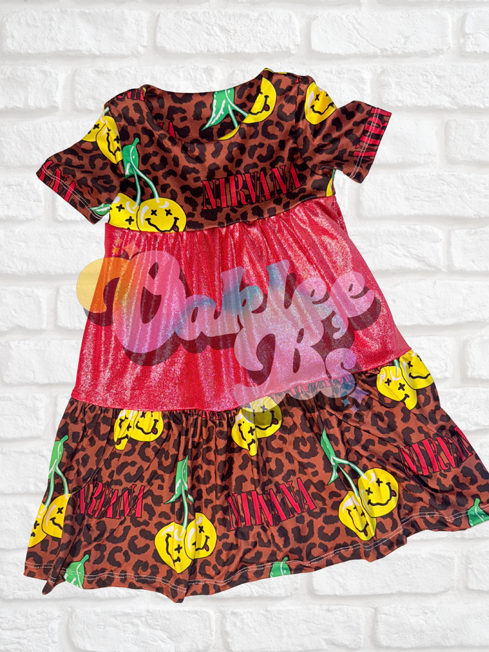 Nirvana Short Sleeve Delilah Dress