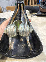 old school fukong railed seat