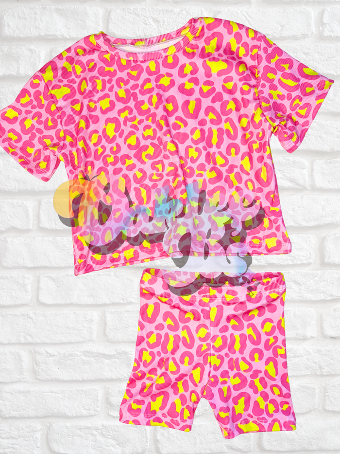 Pink Leopard Oversized Tee & Bikers