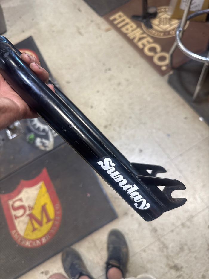 Sunday primer Oem fork